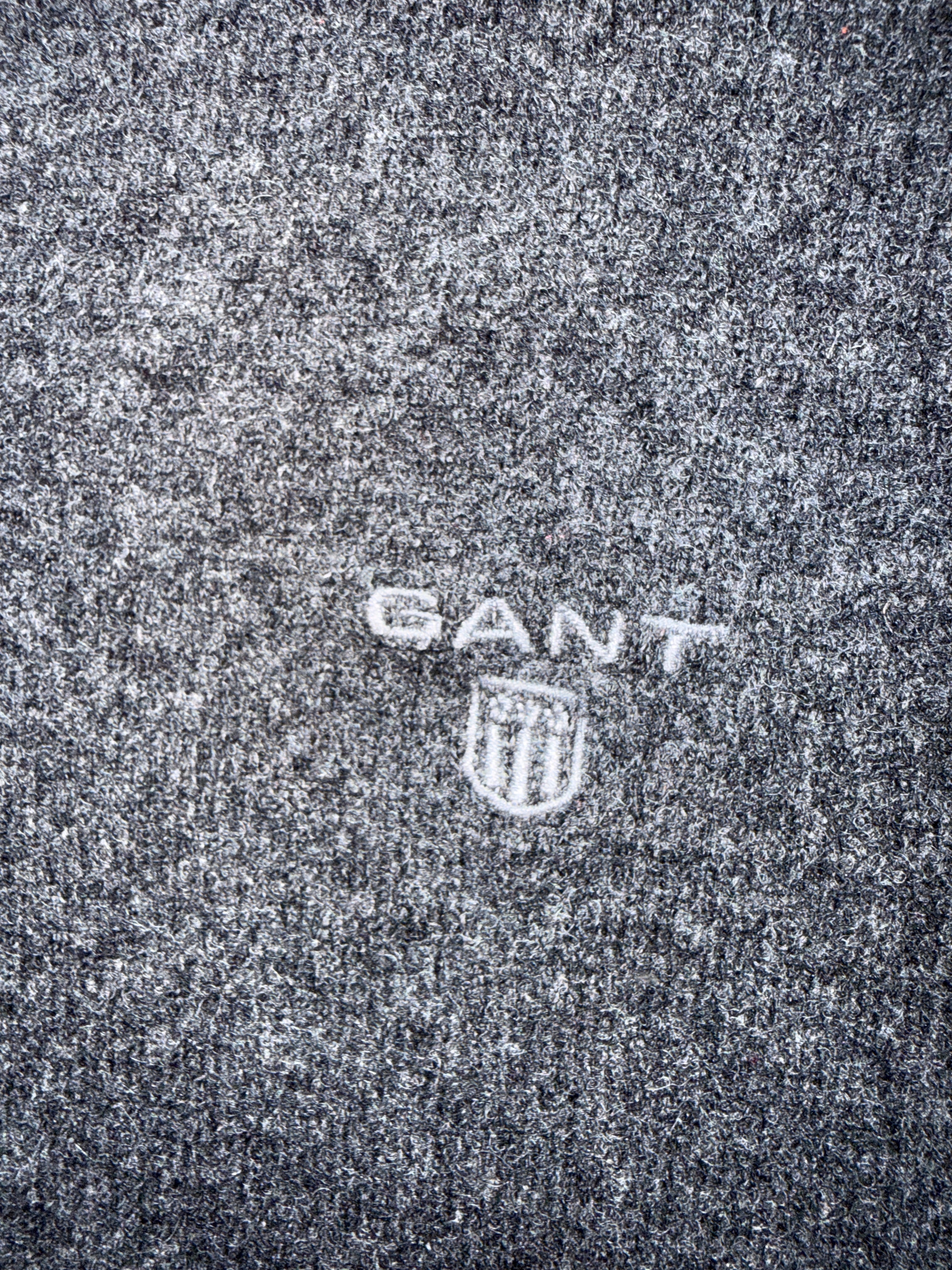 Gant V-Neck Sweater